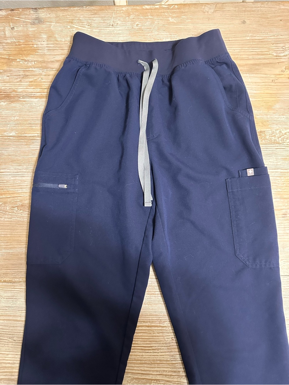 Figs Yola High-Rise Slim Scrub Pant Navy Blue Sz M Tall - Picture 7 of 14